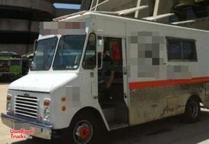 1986 - Chevy Kurbmaster 23' Mobile Kitchen / Food Truck