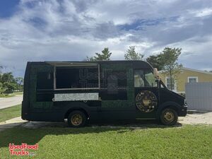 2015 Isuzu 20'  Coffee / Beverage Truck w/ 2025 Kitchen Build-Out