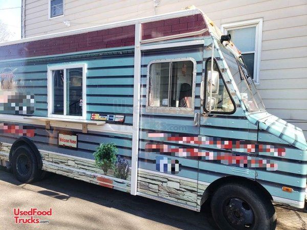 Ford E350 14' Step Van Food Truck / Ready to Work Kitchen on Wheels