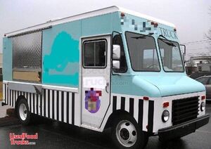 Cute GMC All-Purpose Food and Coffee Truck Mobile Food Unit.
