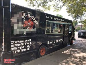 Well Equipped - 2010 Ford Workhorse W62 All-Purpose Food Truck