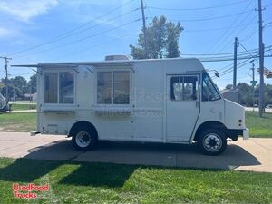 2004 Utilimaster All-Purpose Food Truck | Mobile Food Unit