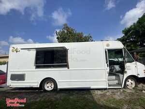 2002 24' Chevrolet Mobile  Food Truck with 2018 Kitchen Build-Out.