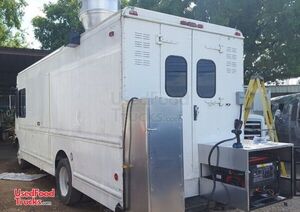 2002 Chevy Workhorse 16' Kitchen Food Truck with Fire Suppression System.