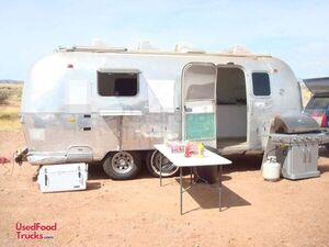 21' x 8' - Vintage Airstream Land Yacht Converted Food Trailer