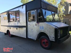 Chevy P30 Diesel Step Van Food Truck / Commercial Kitchen on Wheels.