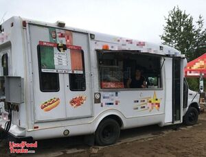 2006 Ford E350 18' Food Vending Truck / Used Mobile Food Concession Unit.