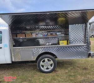 2013 - 18' GMC 3500 Lunch Serving Food Truck | Mobile Food Unit