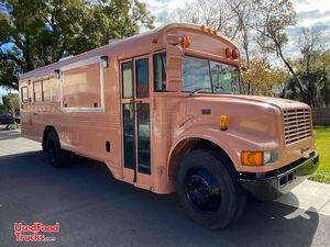 20' International 3800 T444E Bustaurant Commercial 2020 Kitchen Food Truck.
