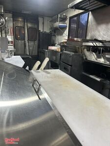 24' Chevrolet Grumman Olson P30 Food Truck | 2017 Mobile Kitchen Unit