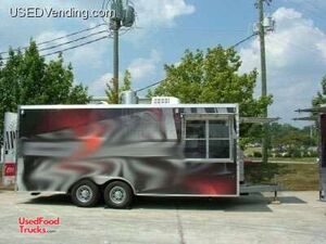 2011 - 20 Ft. - World Wide Concession Trailer
