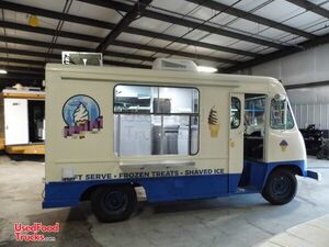 Vintage - 1960 Ford P350 Soft Serve Ice Cream Truck Mobile Dessert Unit