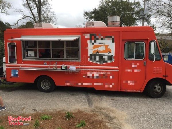 Fully Self-Contained Chevrolet P30 Step Van Kitchen Food Truck / Mobile Kitchen.