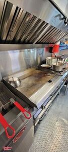 2004 Chevrolet Workhorse P42 Kitchen Food Truck with Pro-Fire System