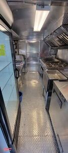 2004 Chevrolet Workhorse P42 Kitchen Food Truck with Pro-Fire System
