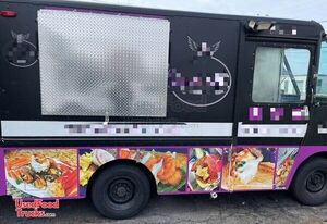 20' Chevrolet P30 Mobile Kitchen Food Truck / Used Kitchen on Wheels.