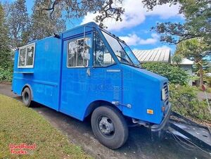 Chevrolet Ultimax Van Street All Purpose Food Truck | Mobile Kitchen Unit.