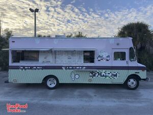 27' Chevrolet P30 Ice Cream Espresso Truck Mobile Vending Unit