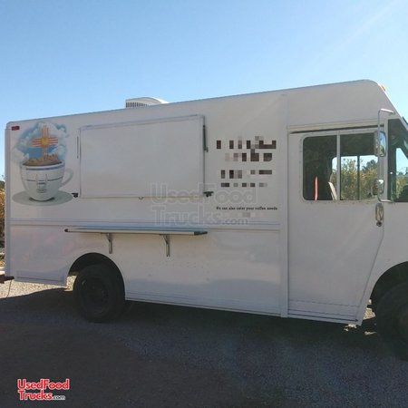 25' Diesel Freightliner MT45 Coffee Truck / Ready to Roll Mobile Cafe.
