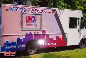 2002 Ford E350 Superduty All-Purpose Food Truck with Fire Suppression System