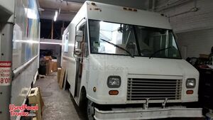 2006 Chevrolet 18' Food Truck with BRAND NEW 2020 Commercial Kitchen.
