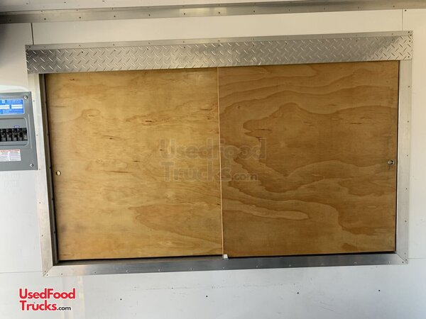 Well Equipped - 18' Chevrolet Step Van food truck with 2019 Kitchen