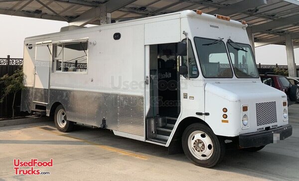 Well Equipped - 18' Chevrolet Step Van food truck with 2019 Kitchen