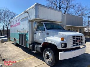 21' GMC C5500 Food Concession Truck / Ready to Operate Kitchen on Wheels