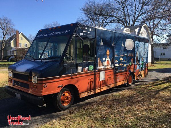 Super Clean 2003 Workhorse P42 26' Stepvan Coffee Truck/Used Mobile Cafe.