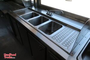 Low Mileage 2013 - 18' Isuzu NRR Diesel Mobile Kitchen Food Truck.