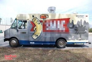 2007 - Workhorse Gourmet Food Truck.