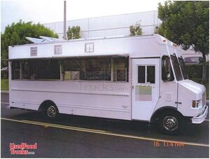1999 - Chevy SN Food Truck