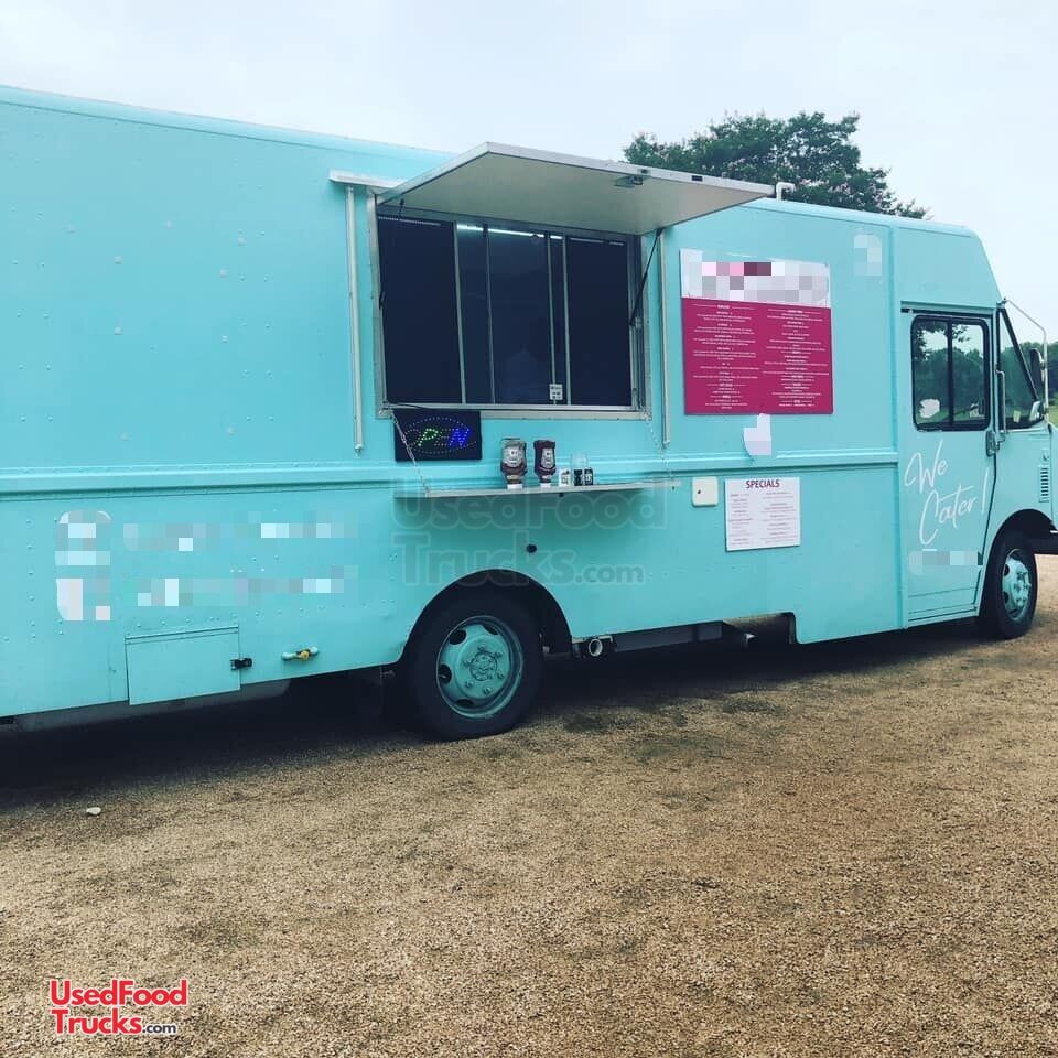 Ready to Serve Step Van Food Truck / Mobile Kitchen with CommercialGrade Equipment
