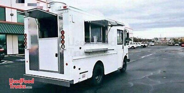 2002 Workhorse Diesel Step Van Food Truck Mobile Kitchen