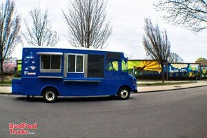 Ready to Work Chevy P30 24' Step Van All-Purpose Food Truck.