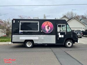 Licensed - Freightliner Diesel Kitchen Food Truck with Spacious Interior.