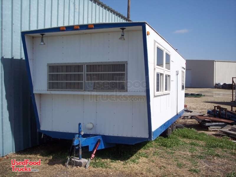 1995 Magic Trailers 1995 - 9 x 9 x 22 Concession Trailer