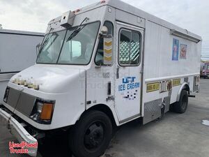 Chevrolet Step Van Soft-Serve Ice Cream Truck / Mobile Ice Cream Parlor or Sale.