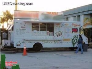 Concession Stand / Food Mobile Truck / Taco Truck