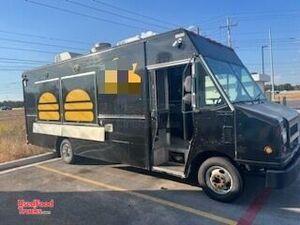 Fully Equipped - 2005 27' Workhorse P42 Food Truck with Pro-Fire Suppression.