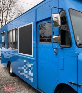 8.1' x 24.5' Chevy Food Truck