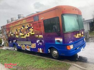 Huge - 33' Ford Kitchen Food Truck Loaded Mobile Food Unit Bus.