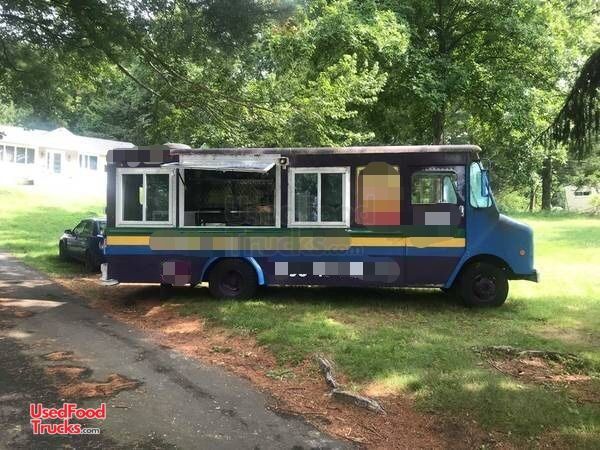 Chevrolet P30 Step Van Kitchen Food Truck / Mobile Ice Cream Business
