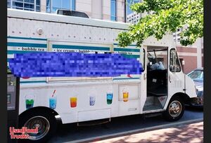 27' GMC P30 Step Van Ice Cream Truck | Mobile Dessert Unit.