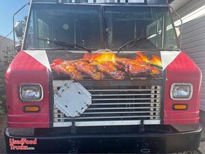 2004 Ford Utilimaster All-Purpose Food Truck with Fire Suppression System