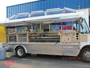 1988 - 24' x 8' Chevrolet Food Truck. 