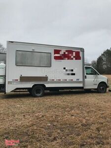 2001 7.5' x 15' Chevrolet Express 3500 All-Purpose Food Truck