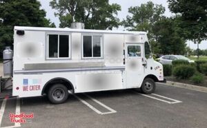 Licensed - 24' Chevrolet P-Series Grumman Food Truck with Pro-Fire Suppression