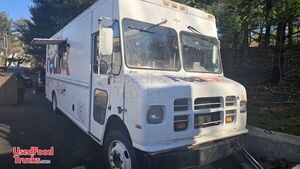 Well Equipped - 2003 24' International 1652SC All-Purpose Food Truck