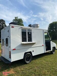 Dodge Aeromate Deluxe Step Van All-Purpose Food Truck.
